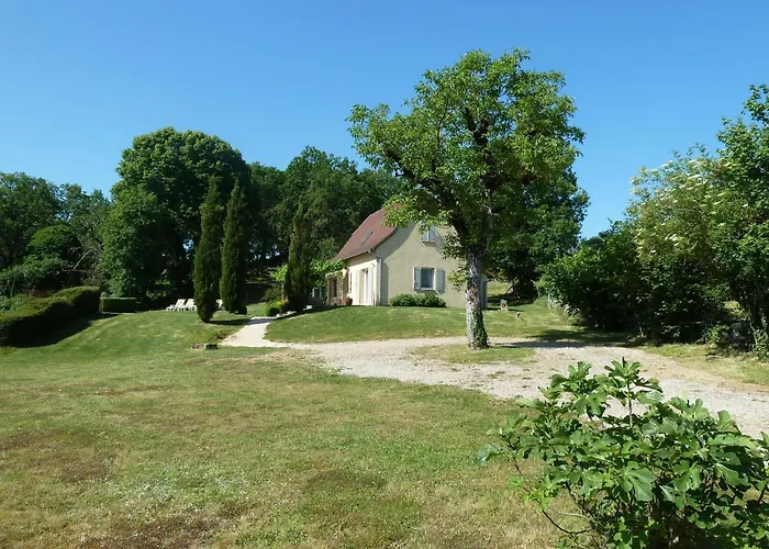 Maison Independante Avec Piscine Privee Proche Vallee Dordogne De Samedi A Samedi Vakantiehuis