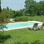 Maison Indépendante Avec Piscine Privée Proche Vallée Dordogne De Samedi à Samedi Loubressac