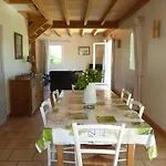 Casa vacanze Maison Indépendante Avec Piscine Privée Proche Vallée Dordogne De Samedi à Samedi *