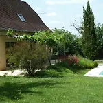 Maison Indépendante Avec Piscine Privée Proche Vallée Dordogne De Samedi à Samedi Casa vacanze Loubressac