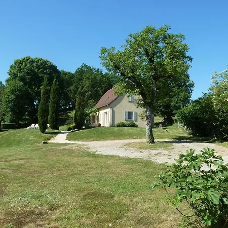 Maison Independante Avec Piscine Privee Proche Vallee Dordogne De Samedi A Samedi 펜션
